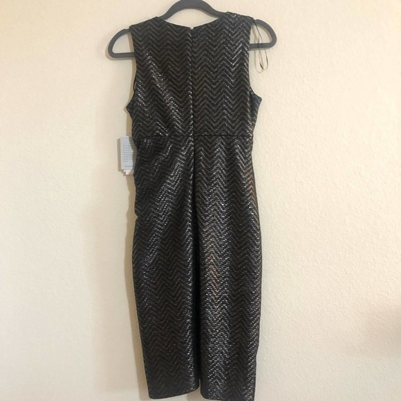 Donna Ricco Black and Silver Shimmer Cocktail Dress Size 6 - Picture 3 of 9